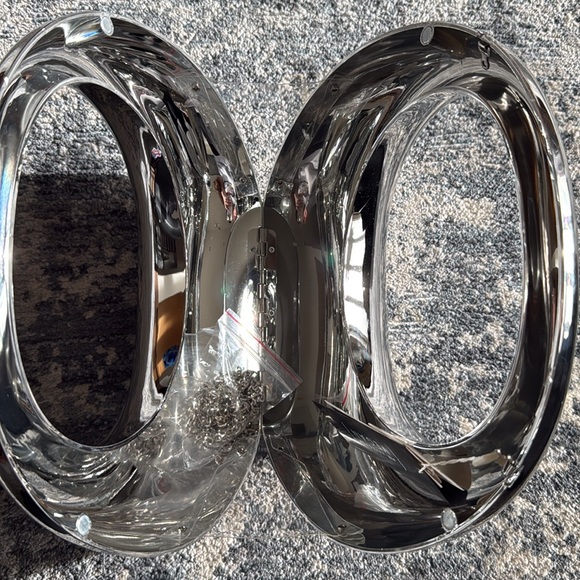 Metallic Crescent Acrylic Evening Purse - Picture 14 of 17